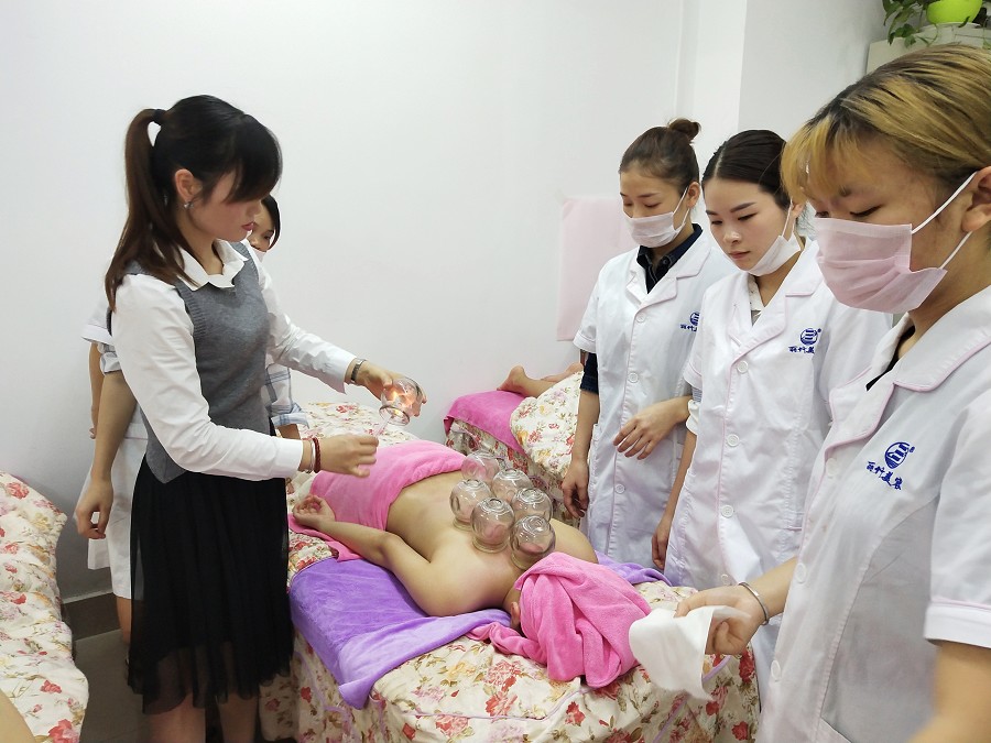 南寧美容師拔罐教學(xué)培訓(xùn)，你了解拔罐嗎