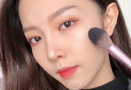 南寧化妝學(xué)校：學(xué)會修容高光，進(jìn)階臉 ??? 