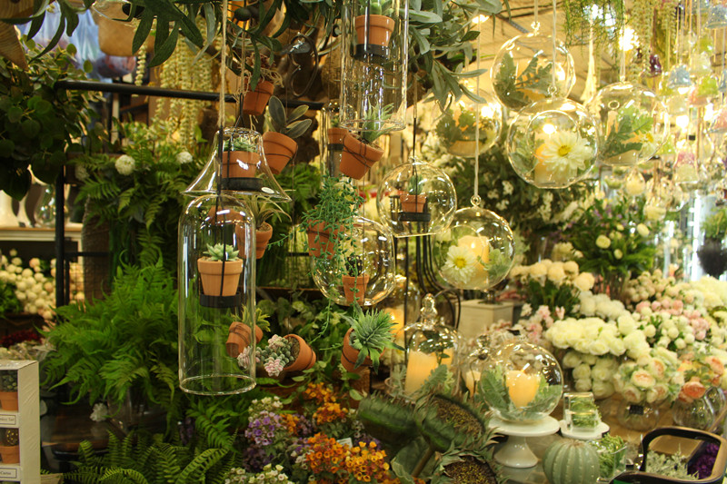 南寧花藝學(xué)校：花店要如何經(jīng)營(yíng)才能一本萬(wàn)利