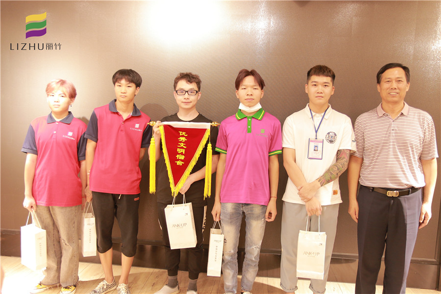 麗竹學(xué)?！拔拿魉奚帷痹u(píng)比活動(dòng)結(jié)束