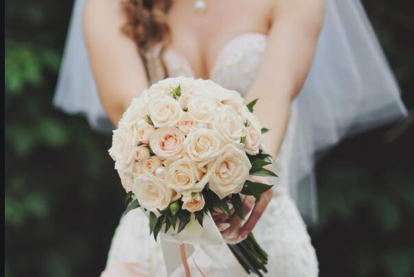 南寧花藝學校：新娘捧花的類型