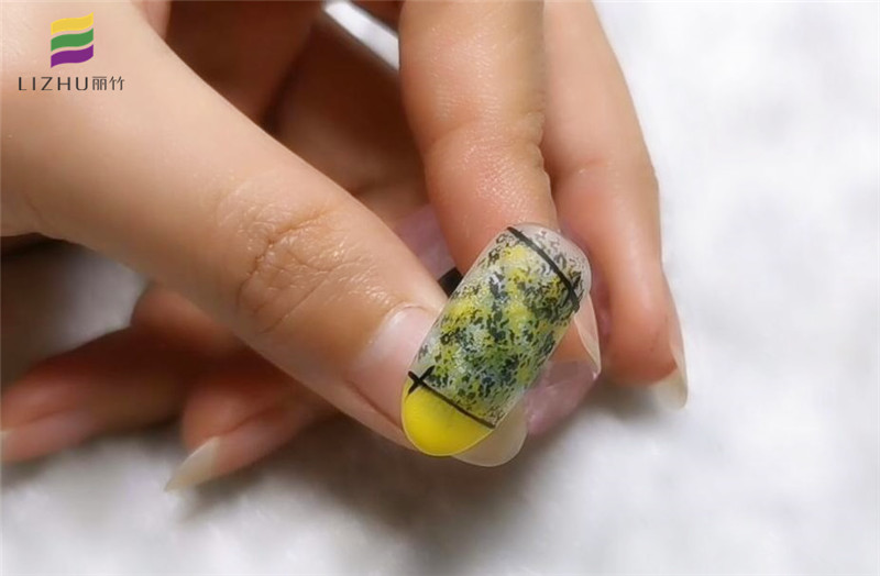 美甲基礎(chǔ)知識（貼甲，卸甲）技巧