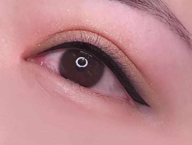 南寧紋繡學校：做完美瞳線注意事項