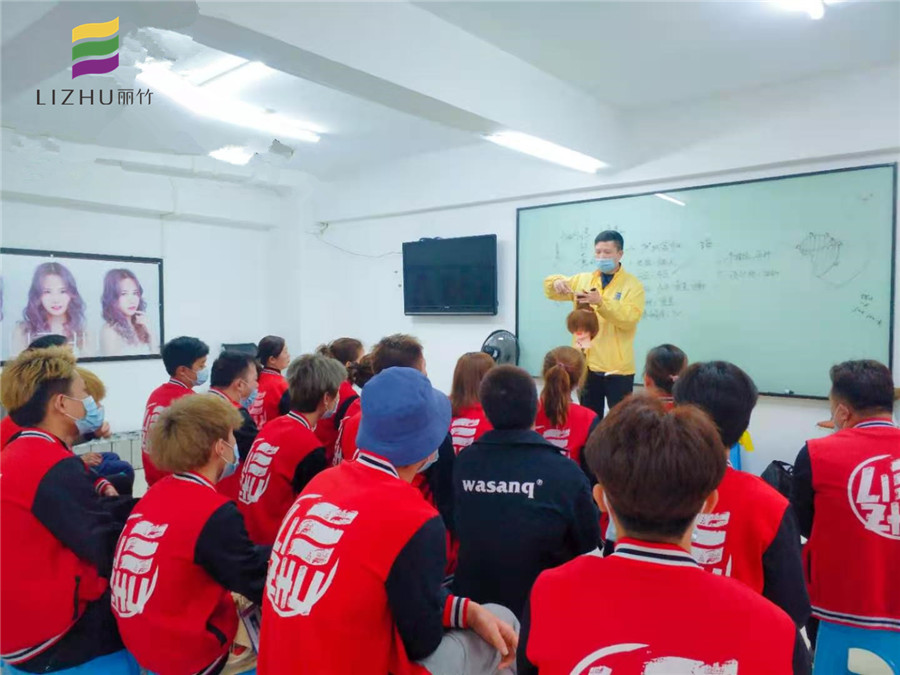 剪發(fā)的注意事項 | 南寧正規(guī)美發(fā)培訓學校分享