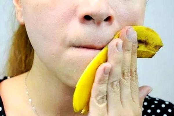 挖掘香蕉的美容護膚秘訣，看看南寧美容培訓(xùn)哪家好