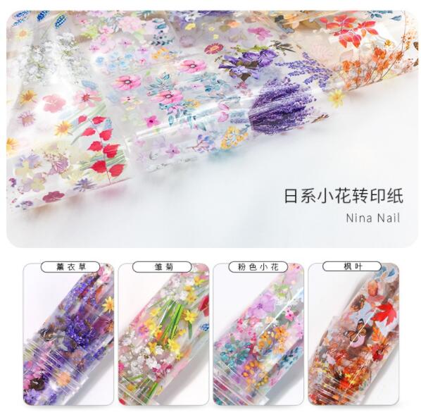 美甲轉(zhuǎn)印紙怎么操作？廣西南寧美甲學(xué)校手把手教你