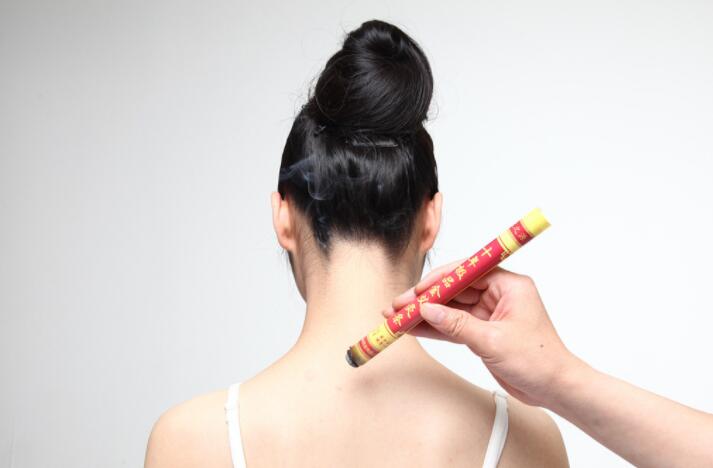 廣西美容培訓(xùn)學(xué)校分享：夏天艾灸注意事項(xiàng)