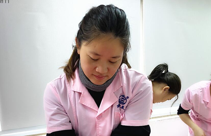 美容學子感言：不愧是廣西師資強的美容學校