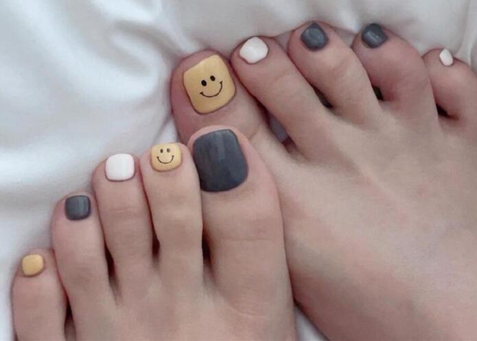 這組夏天美甲，快來和廣西美甲培訓(xùn)學(xué)校學(xué)起來