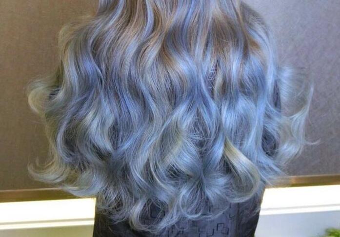 燙發(fā)后的護(hù)理技巧，南寧美發(fā)學(xué)校傾囊相授