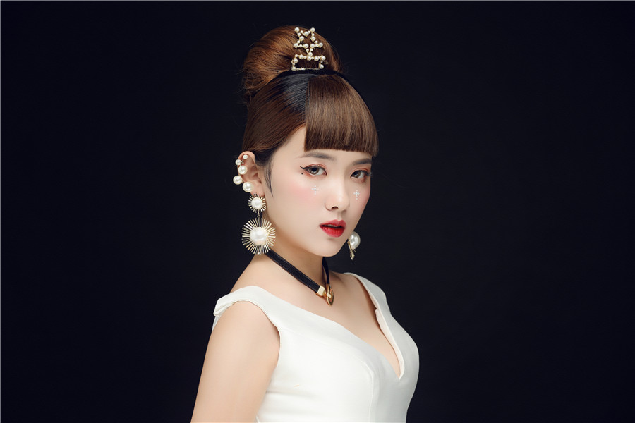 和南寧化妝技術好的學校學精致妝容小貼士