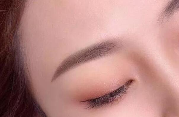 條眉為什么不上色？廣西正規(guī)紋繡培訓(xùn)幫你解答