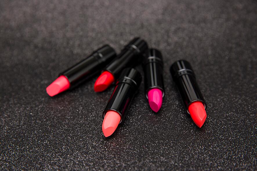 過期口紅用處多！快來聽聽南寧化妝培訓班老師怎么說