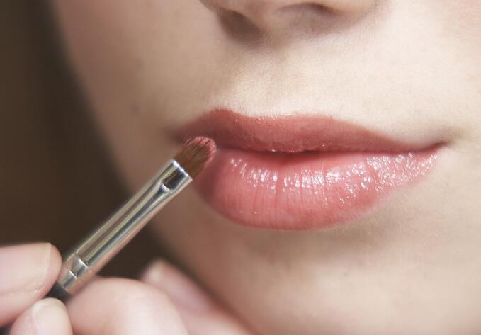 適合亞洲人的妝容！