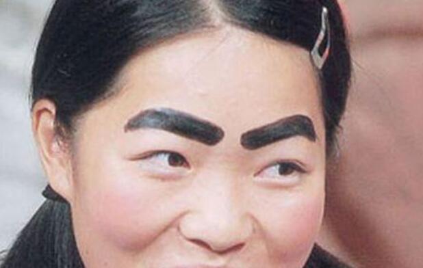 紋眉的價格怎么定？廣西口碑好的紋繡培訓(xùn)幫你