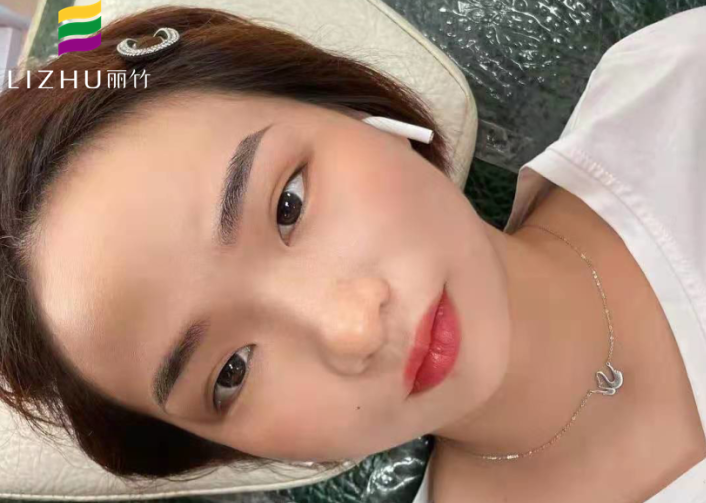 紋眉后眉毛會消失嗎？南寧正規(guī)紋繡培訓(xùn)來解答