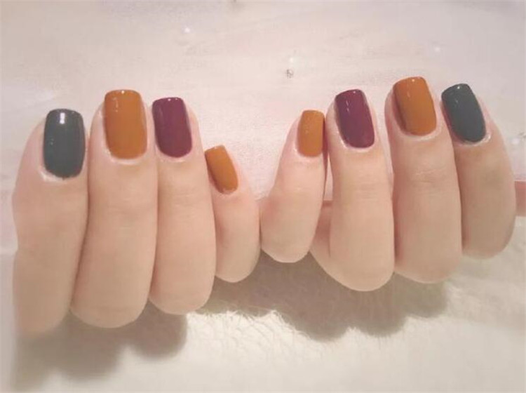 美甲配色技巧，廣西美甲培訓(xùn)機(jī)構(gòu)分享作品案例