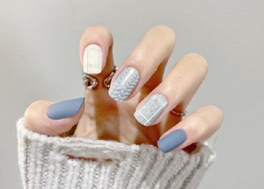 秋冬顯白美甲推薦，告訴你南寧學(xué)美甲哪家好