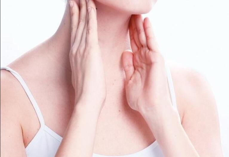 頸部怎么保養(yǎng)？南寧美容培訓(xùn)中心給你教程