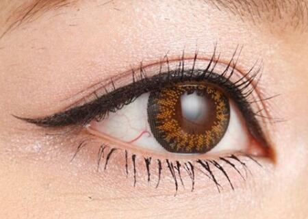 紋完美瞳線(xiàn)注意事項(xiàng)有哪些？廣西專(zhuān)業(yè)紋繡學(xué)校告訴你