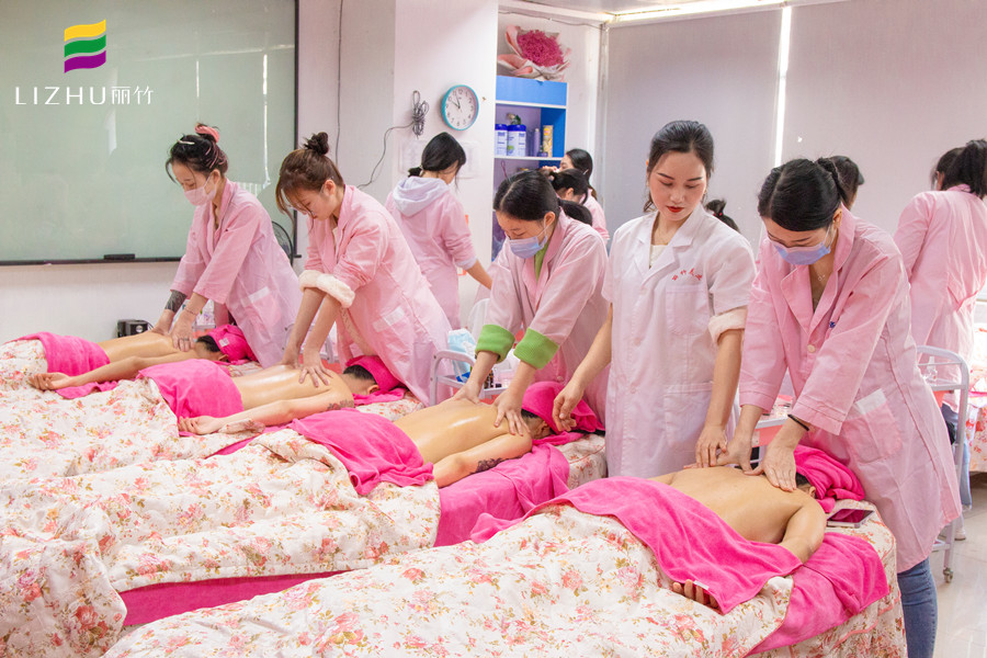 學(xué)肩部按摩注意事項(xiàng)，知道南寧哪里可以學(xué)肩頸按摩