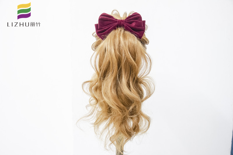 想知道廣西教編發(fā)哪家時尚？來看看麗竹學校的編發(fā)作品吧