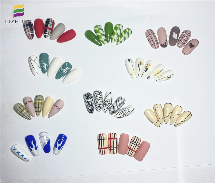 學(xué)員美甲作品欣賞，告訴你南寧哪里有美甲職業(yè)培訓(xùn)