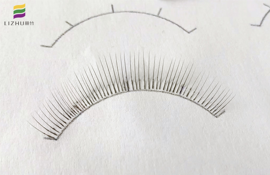 美睫練習(xí)方法多樣化，南寧美睫紋繡學(xué)校為你推薦