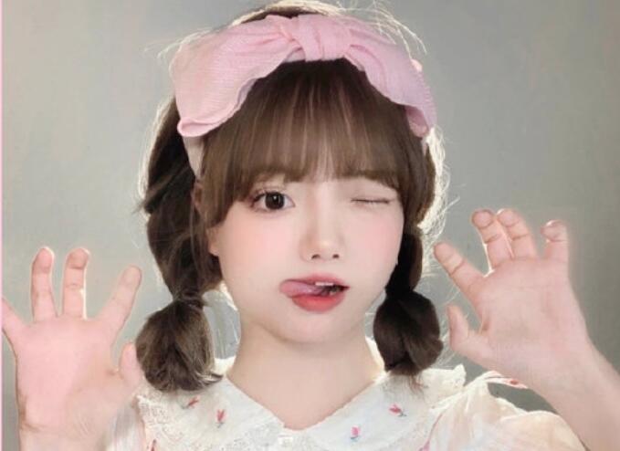 春夏約會圓臉發(fā)型，廣西化妝編發(fā)培訓(xùn)班教你