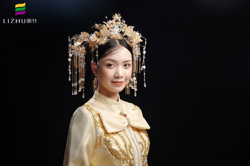 新中式新娘造型，演繹別樣中國美