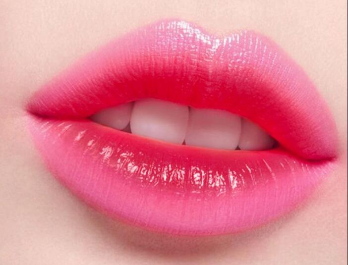 紋唇不同年齡如何選色？廣西眉眼唇學(xué)校課程