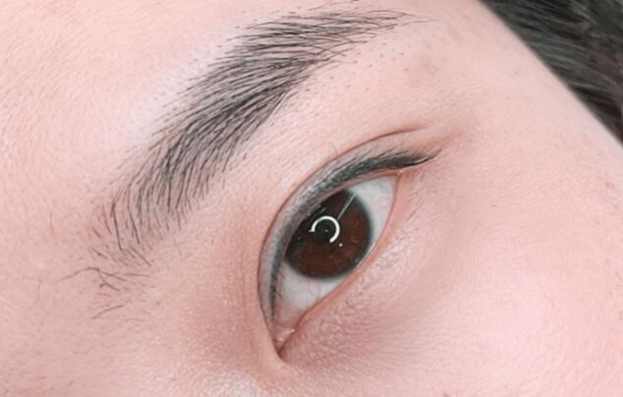 紋眉如何設(shè)計(jì)眉峰？南寧專業(yè)正規(guī)紋繡學(xué)校解析