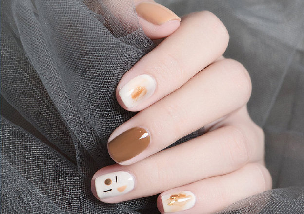 初秋顯白美甲推薦，廣西時尚美甲培訓學校整理