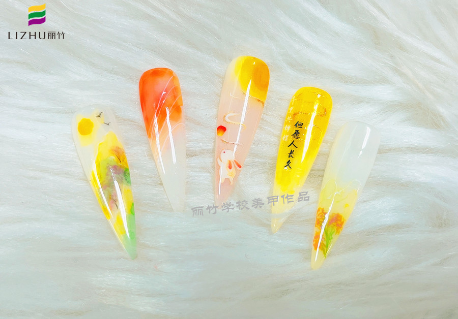 中秋美甲欣賞 | 南寧專業(yè)正規(guī)美甲學校學員作品