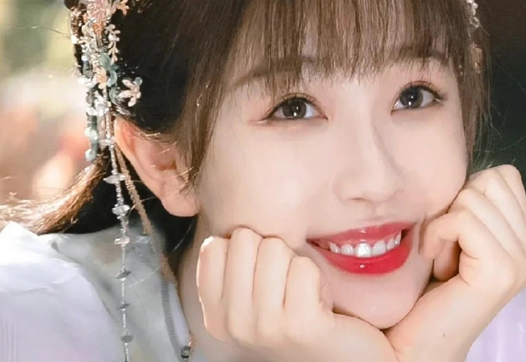 《蒼蘭訣》小蘭花眼妝教程，化妝新手也能擁有