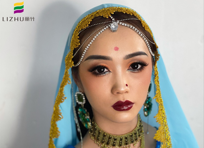 印度舞娘造型 ，性感撫媚又妖嬈