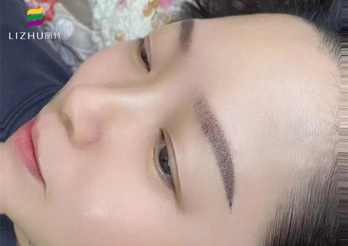 一年內(nèi)可以紋幾次眉毛？廣西南寧紋繡學(xué)校解答