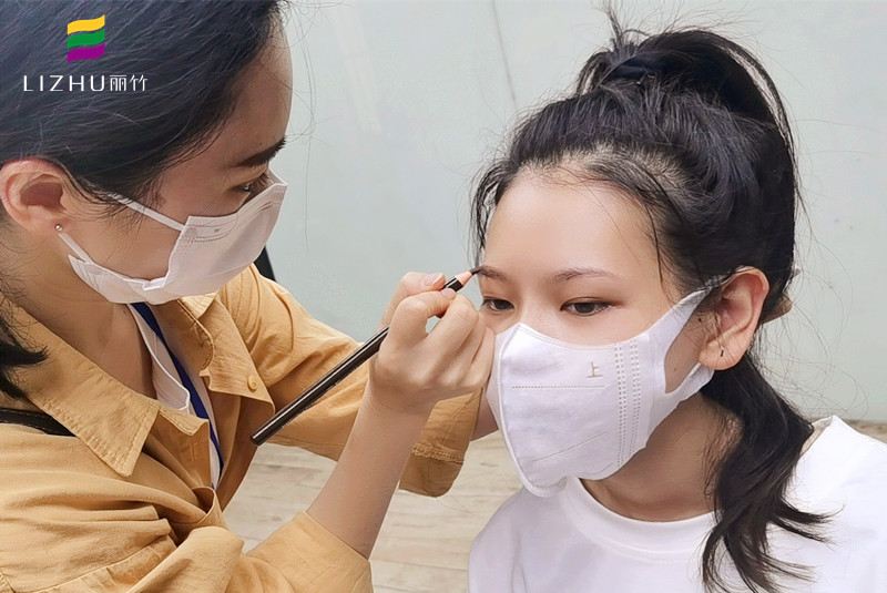 紋繡眉形設(shè)計(jì)的要素，南寧眉眼唇培訓(xùn)學(xué)校課程剖析