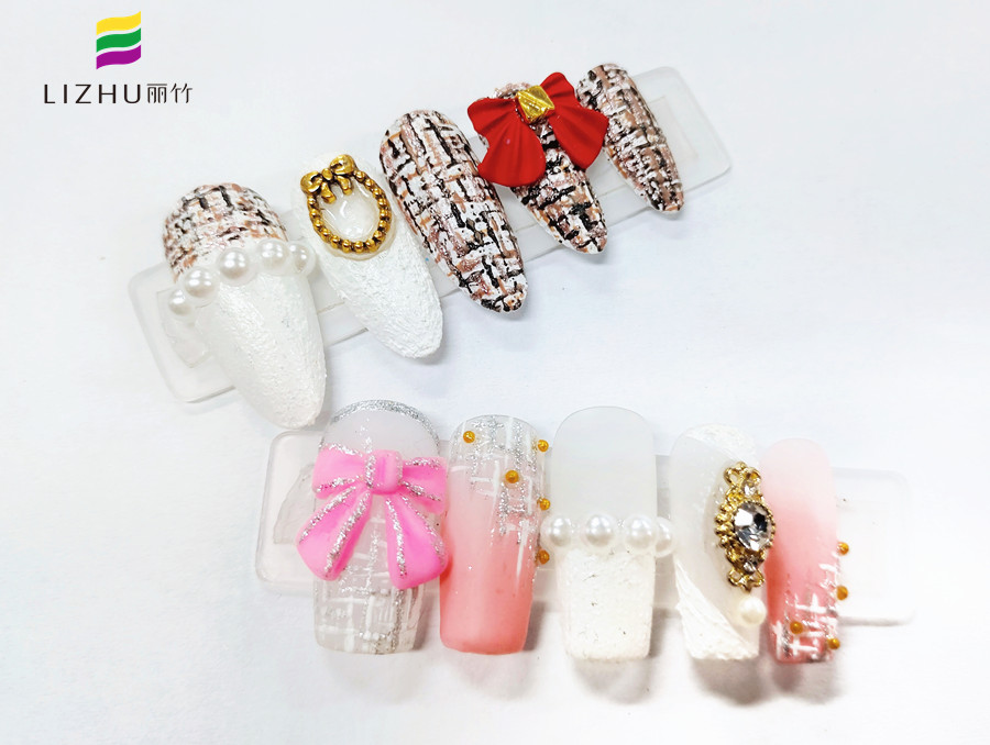 小香風(fēng)格紋美甲，南寧美甲教學(xué)分享