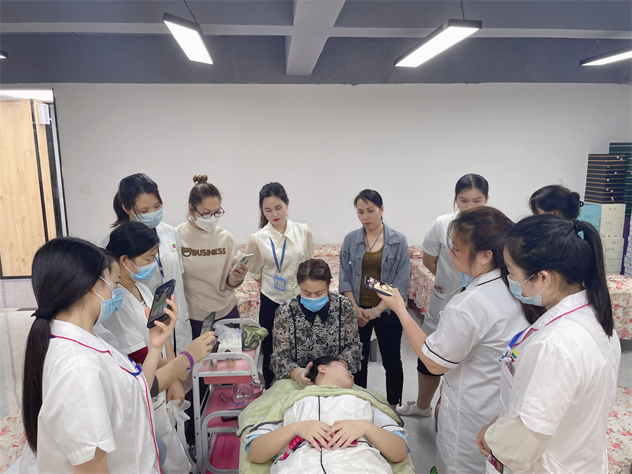 春季頭療的好處！南寧養(yǎng)生頭療美容學(xué)校分享