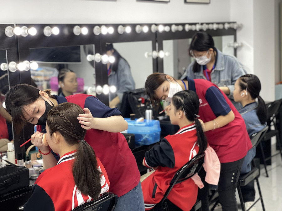 化妝品使用方法：如何使用高光？