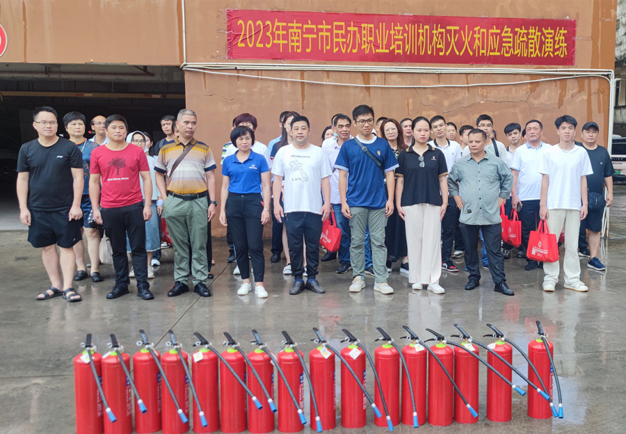 麗竹學校參與消防安全培訓，構建安全“防火網(wǎng)”