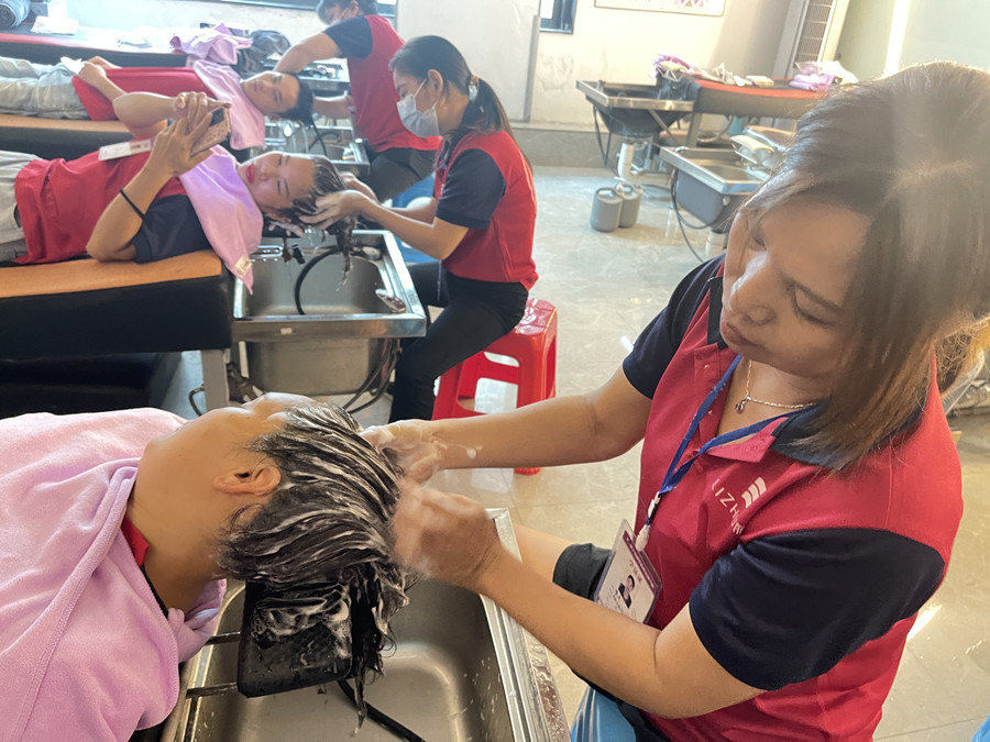 畢業(yè)感言 | 廣西美發(fā)學(xué)校學(xué)員畢業(yè)心得