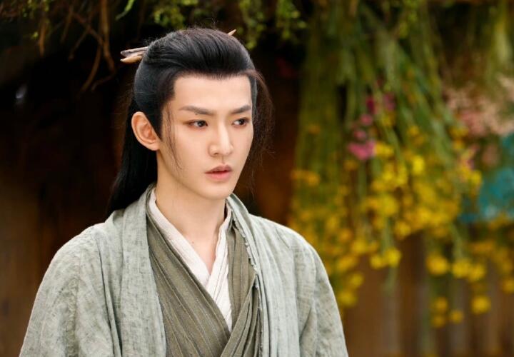 涂山璟眼妝教程，廣西彩妝眼妝培訓(xùn)