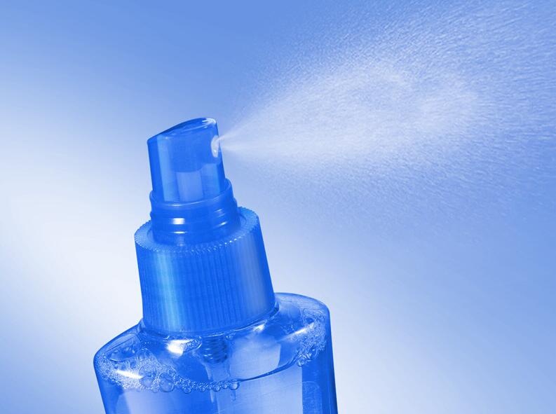 南寧美發(fā)造型培訓：發(fā)膠使用步驟