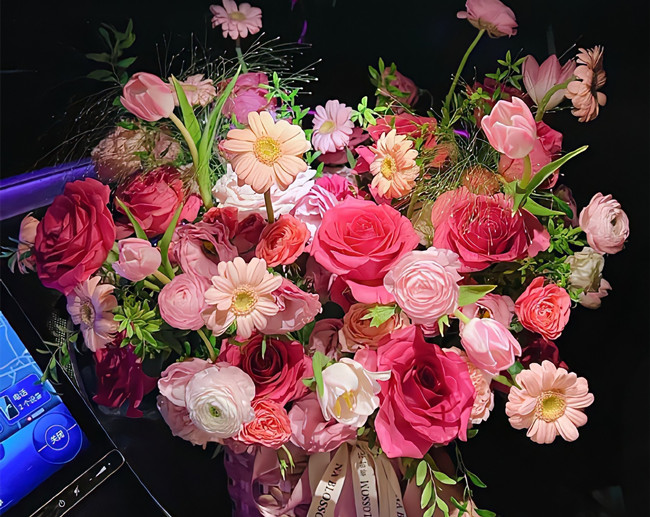 廣西哪里可以學(xué)花藝？廣西花藝培訓(xùn)哪家時(shí)尚？