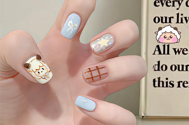 精致手繪美甲，美甲款式圖片2023