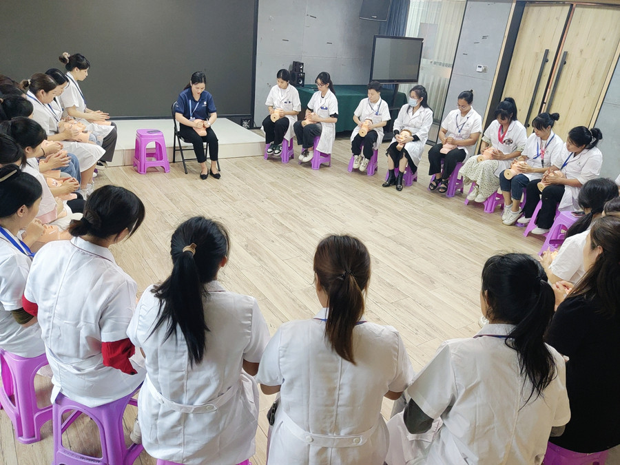 美容基礎(chǔ)教學(xué)大綱用：面部基礎(chǔ)知識(shí)