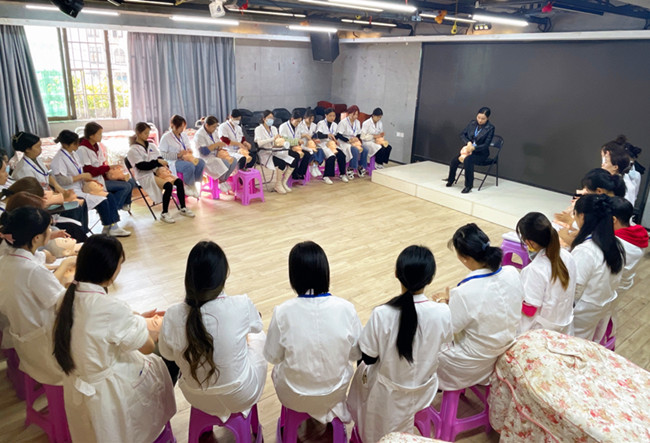 美容假頭模，廣西學(xué)美容面部教學(xué)道具