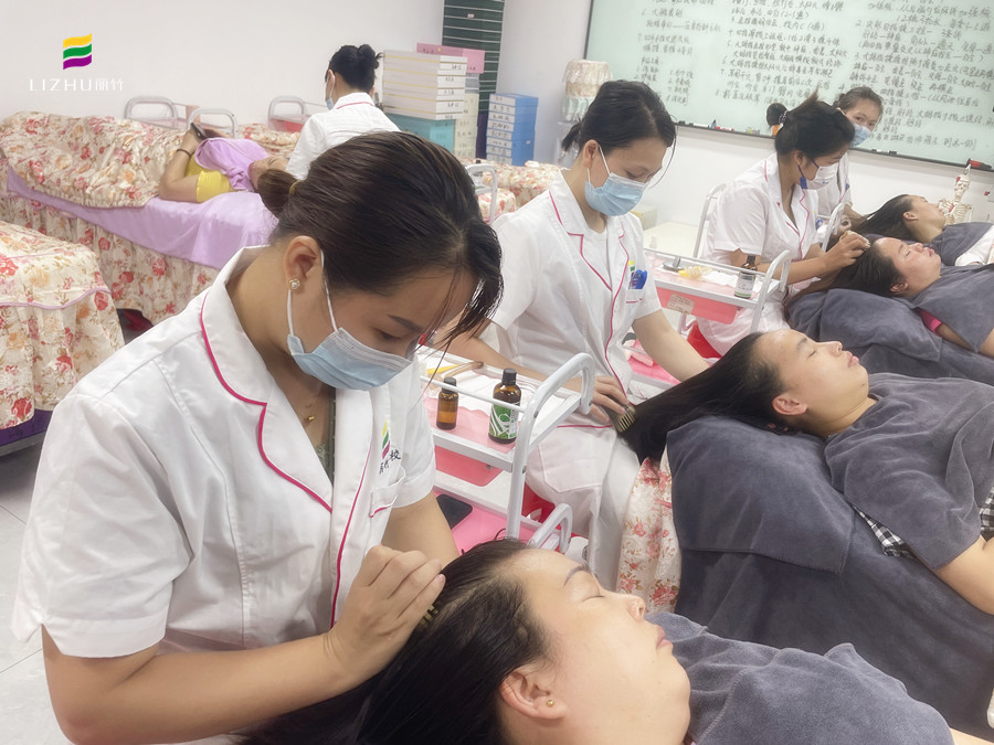 適合梳頭的時間？南寧頭療養(yǎng)生學(xué)習(xí)